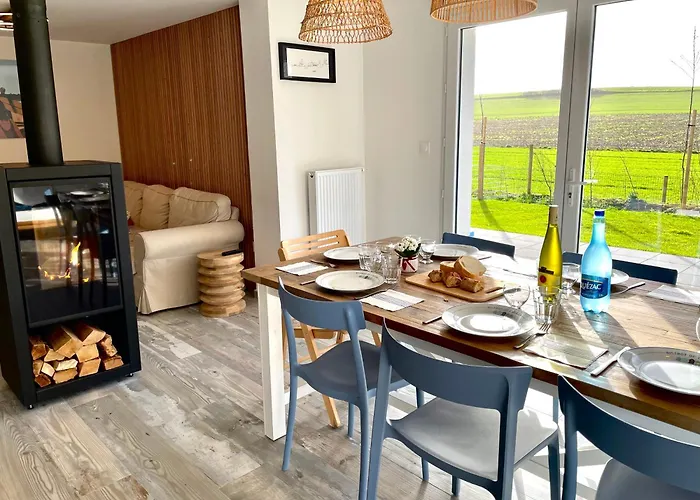 800 Hébergement de vacances *